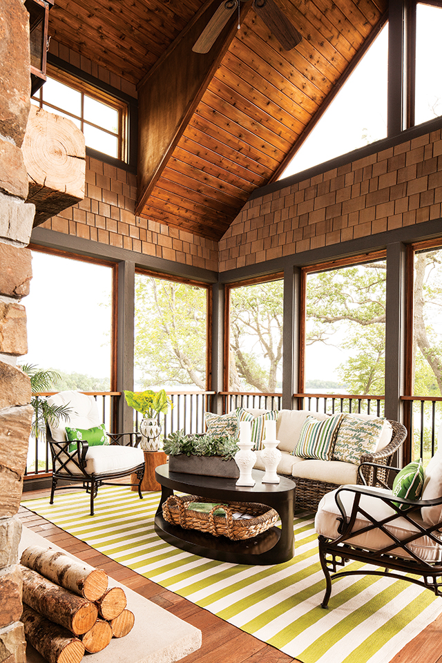 Interior design by Martha O'Hara Interiors, build by Stonewood, LLC. Photography by Troy Thies Photography