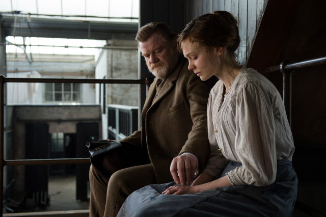 Brendan Gleeson stars as Inspector Arthur Steed and Carey Mulligan stars as Maud Watts in director Sarah Gavron’s Suffragette. Photo Credit : Steffan Hill / Focus Features