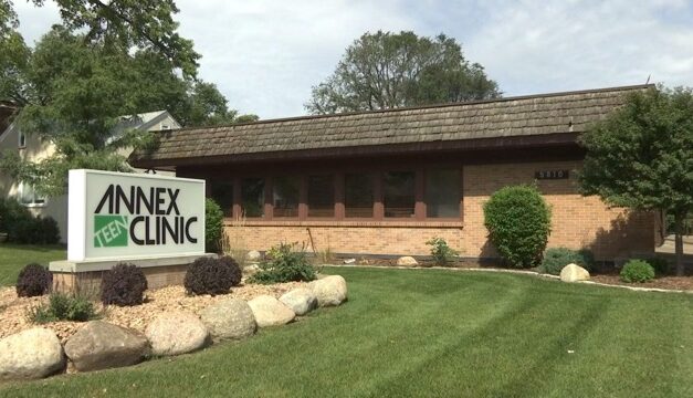 Serve Our Society: Annex Teen Clinic