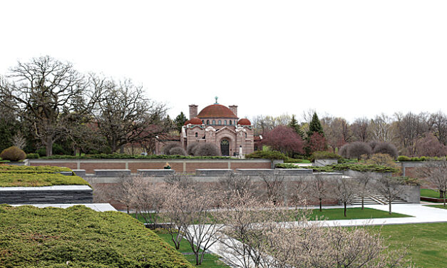 Lakewood Cemetery: The Haven in the Heart of the City