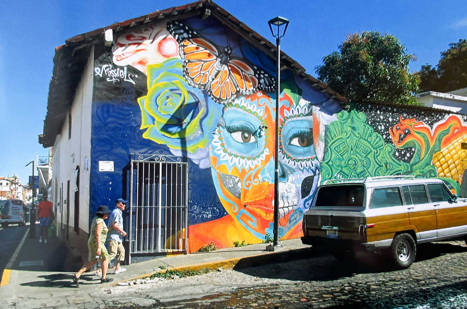 Murals liven Old Town in Puerto Vallarta.