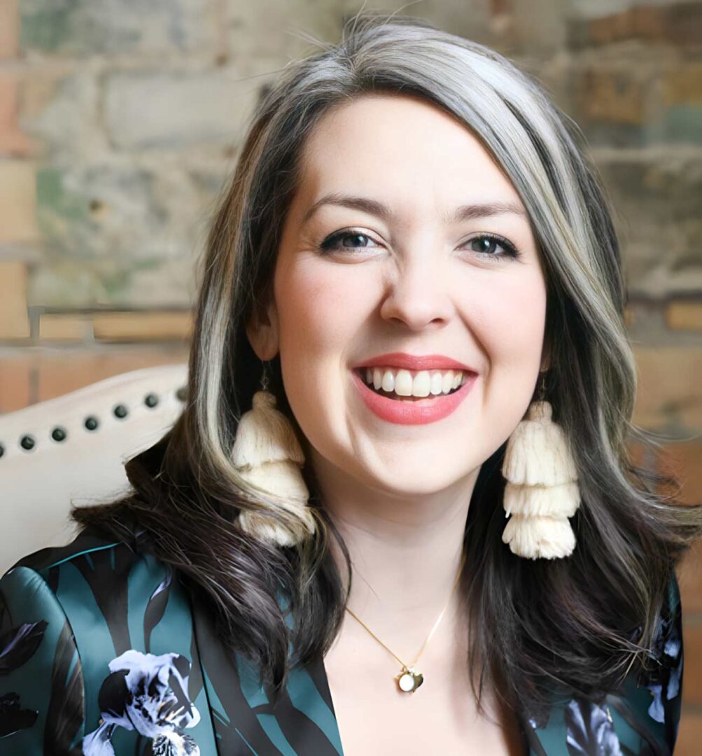 Headshot of financial advisor Kim Monaghan.