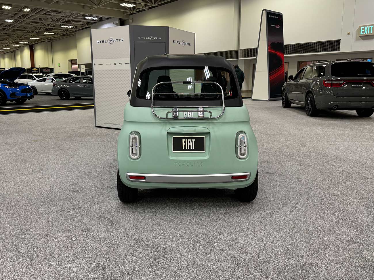 Rear view of the Fiat Topolino.