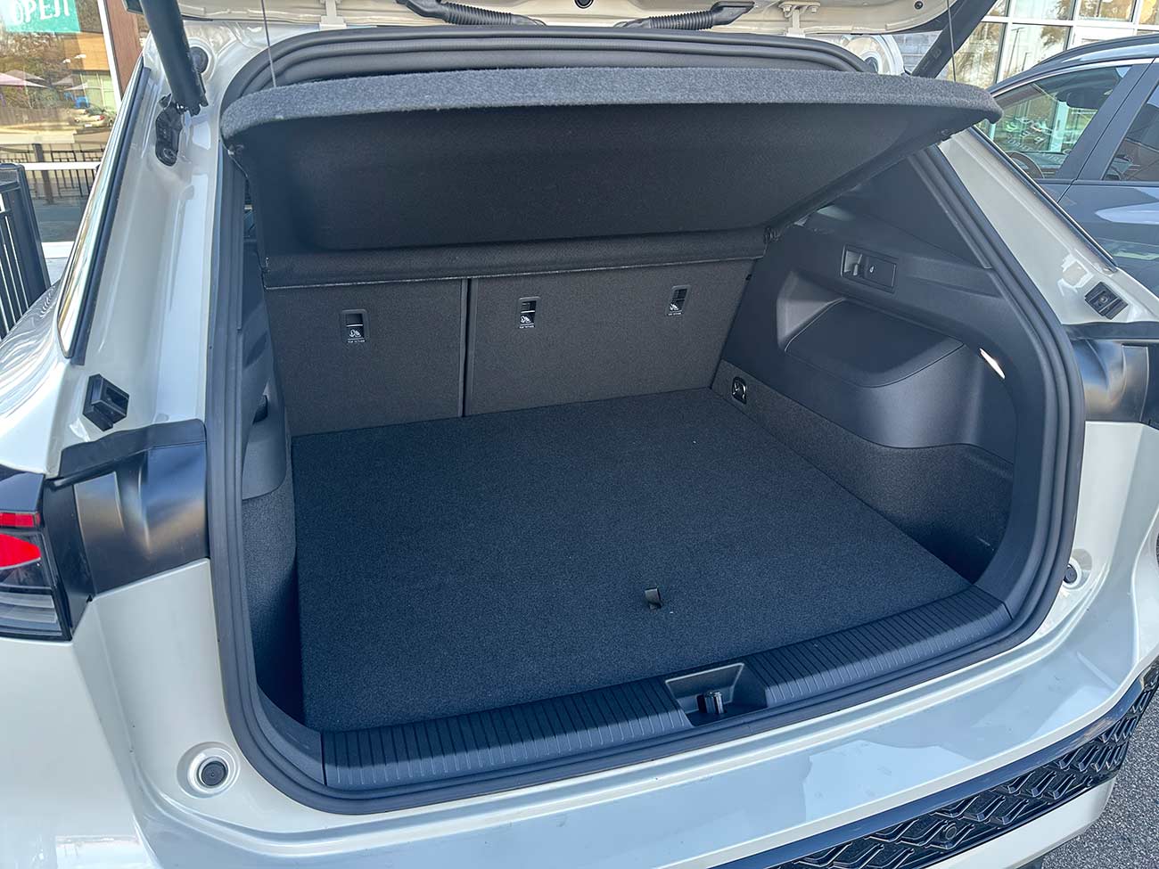 Cargo area of the Tiguan.
