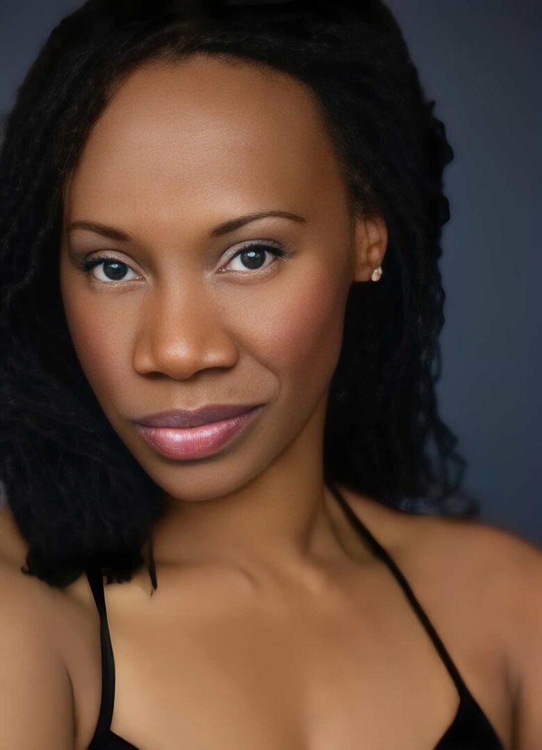 Headshot of Shá Cage the director of ABUELITA.