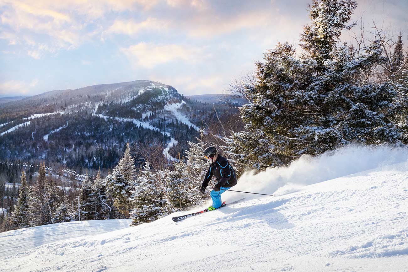 Downhill skier on Lutsen Mountains.